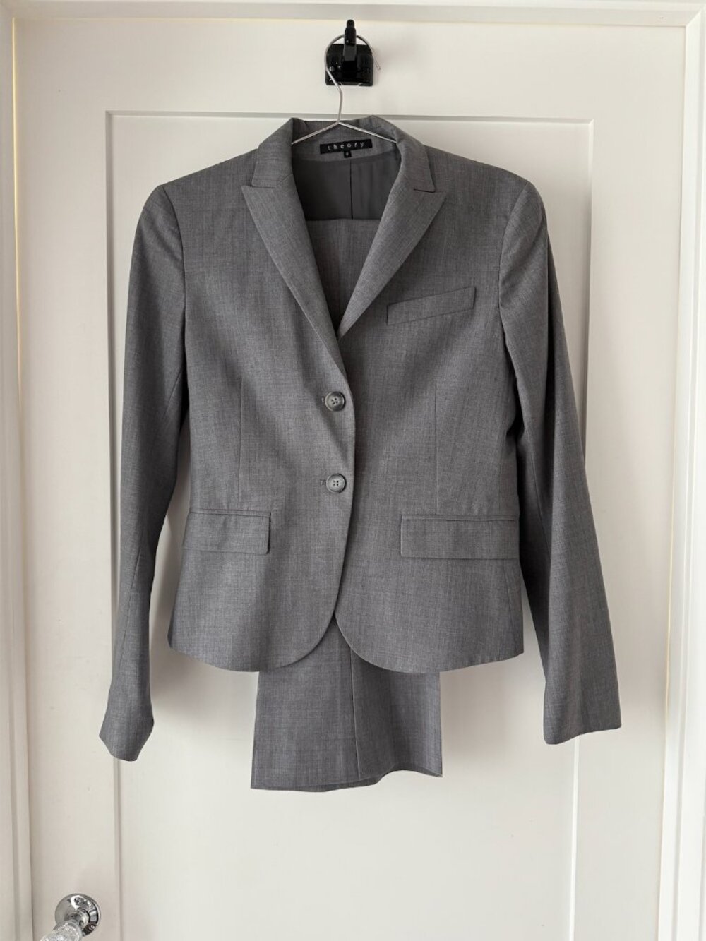 Theory Blazer & Pants Suit Set Gray Size 8 Wool Career Work